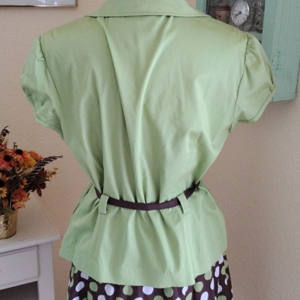 Studio One Two Piece Set - Picture 6 of 10